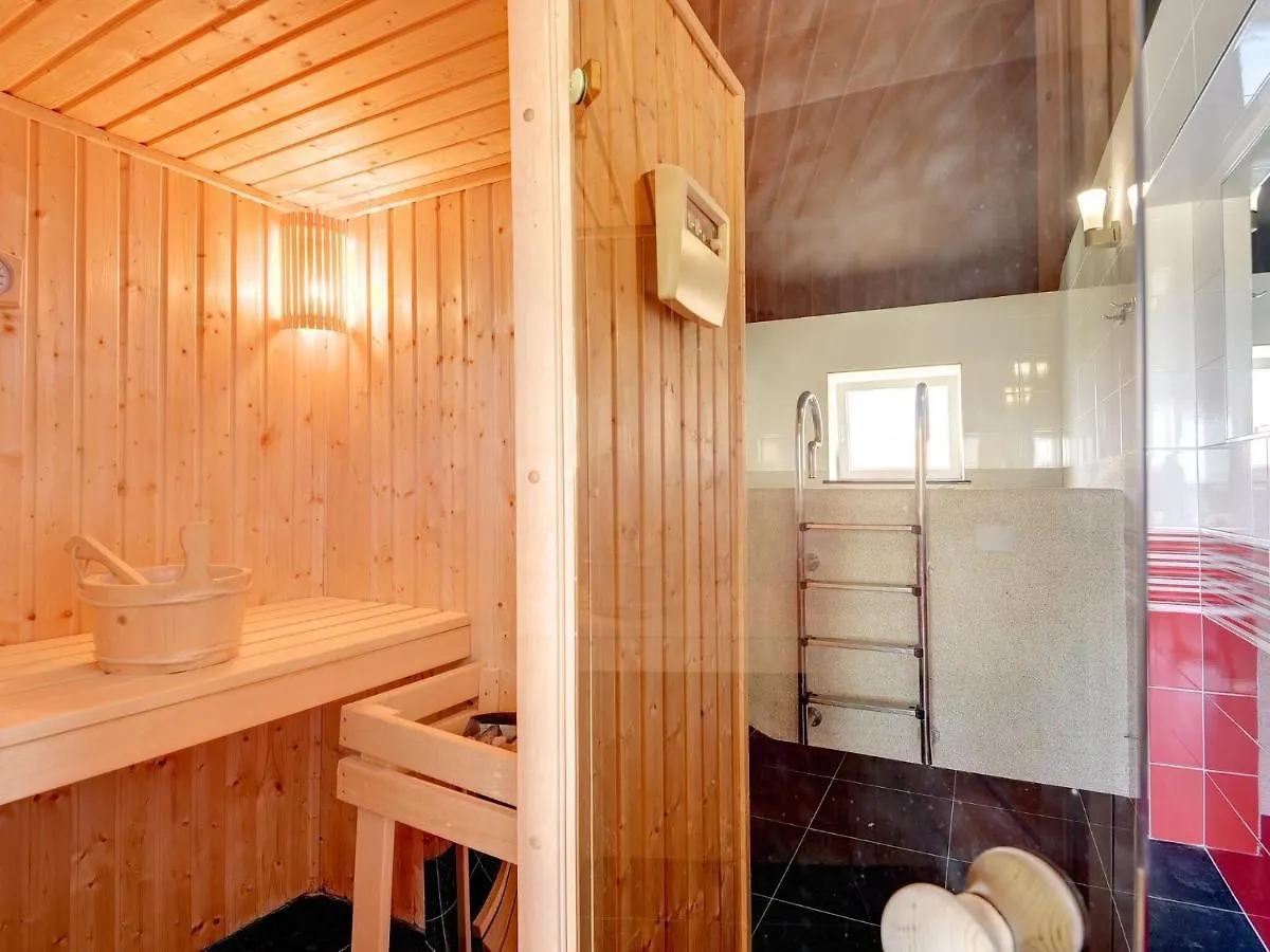 Stunning Villa In Rovinjsko Selo With Private Pool קרואטיה